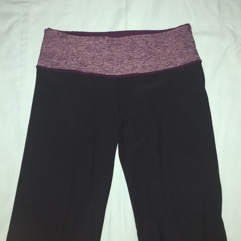 Lululemon yoga pants
